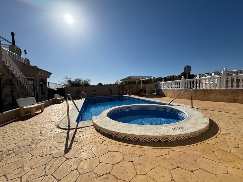 3 bedroom Villa for sale