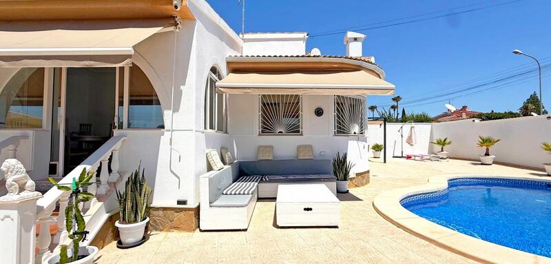 3 bedroom Villa for sale