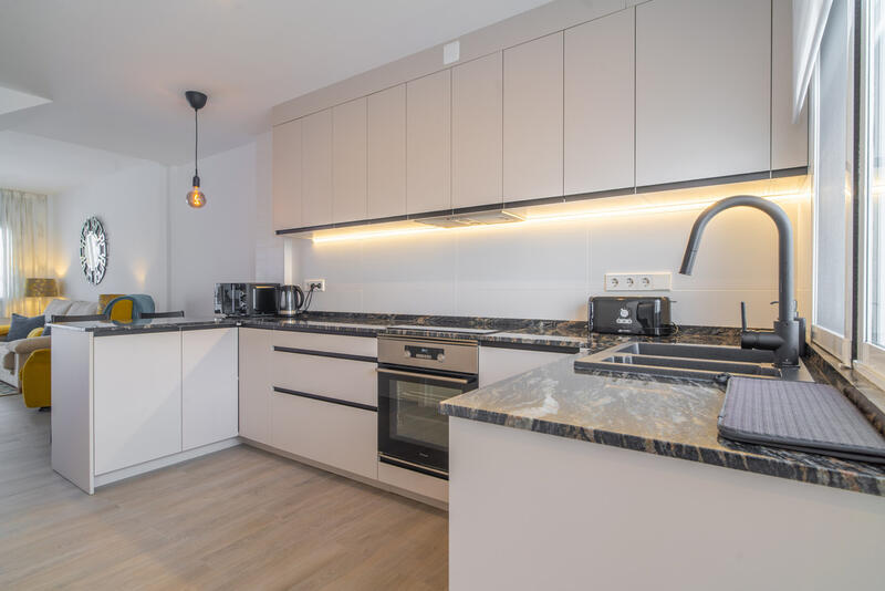 3 bedroom Townhouse for sale