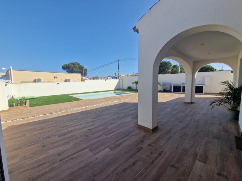 3 bedroom Villa for sale