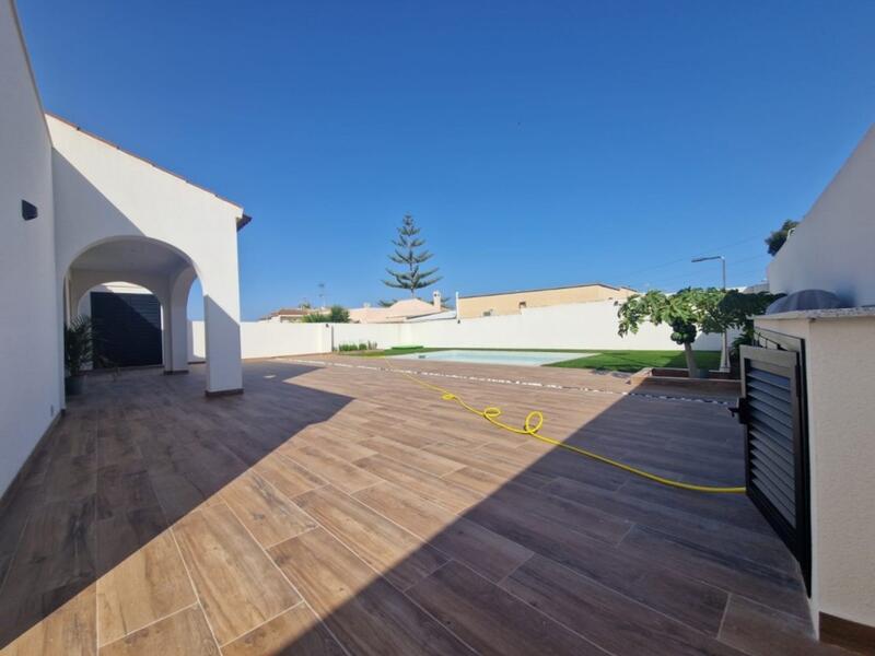 3 bedroom Villa for sale