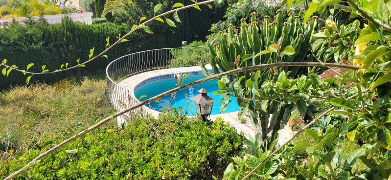3 bedroom Townhouse for sale