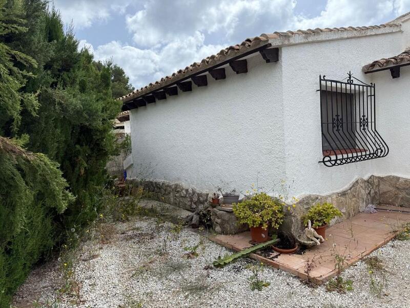 3 bedroom Townhouse for sale
