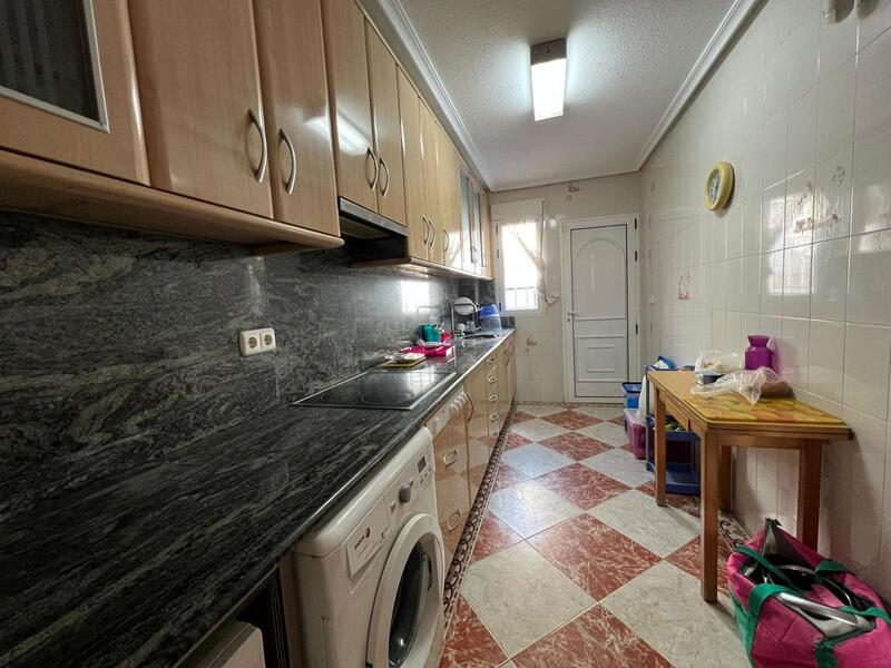 3 bedroom Townhouse for sale