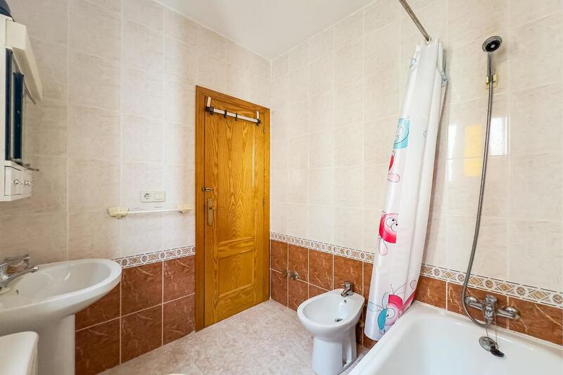 2 Schlafzimmer Stadthaus zu verkaufen