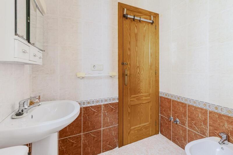 2 Schlafzimmer Stadthaus zu verkaufen