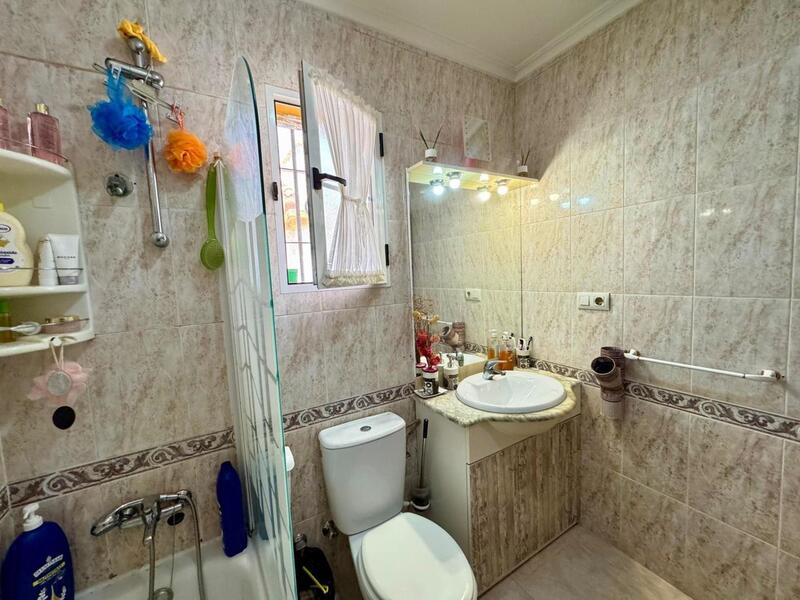 3 bedroom Townhouse for sale