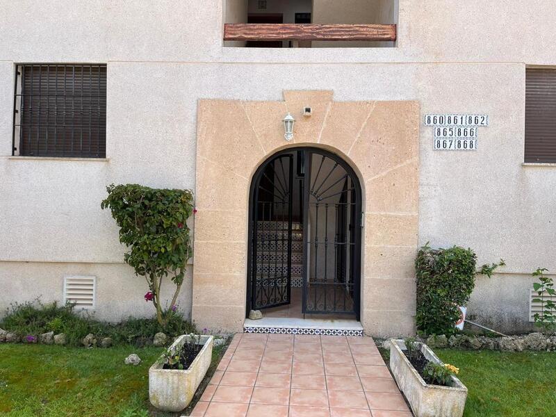 2 slaapkamer Appartement Te koop