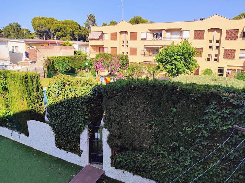 2 slaapkamer Appartement Te koop