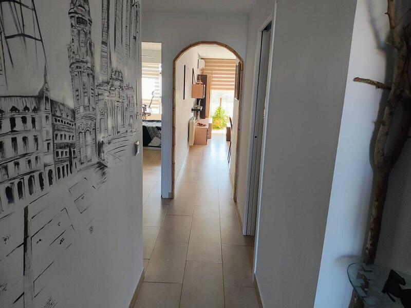 2 slaapkamer Appartement Te koop