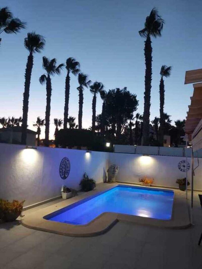 3 Schlafzimmer Villa zu verkaufen