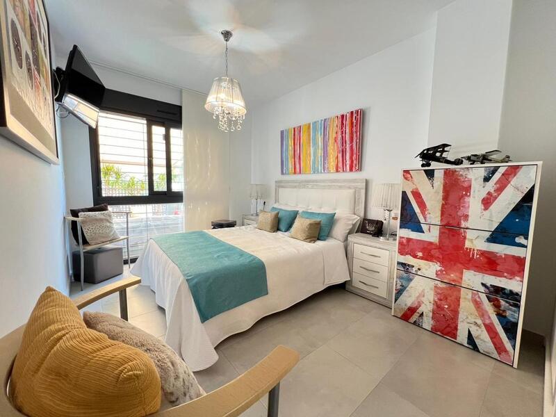 2 Cuarto Villa en venta