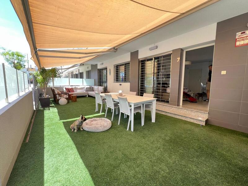 2 Cuarto Villa en venta