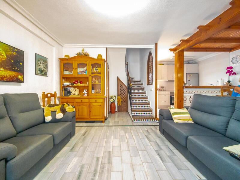 3 Schlafzimmer Stadthaus zu verkaufen