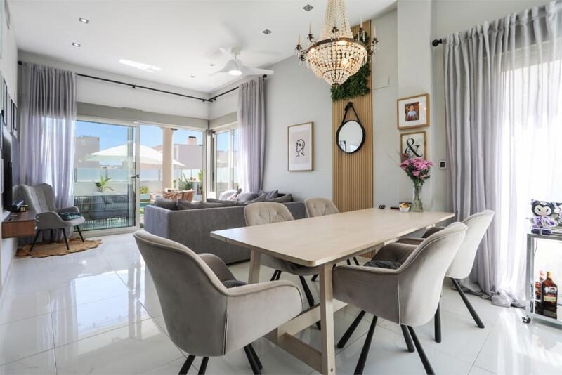 4 Cuarto Villa en venta