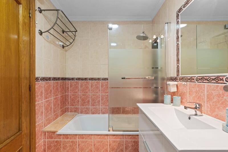 2 slaapkamer Appartement Te koop
