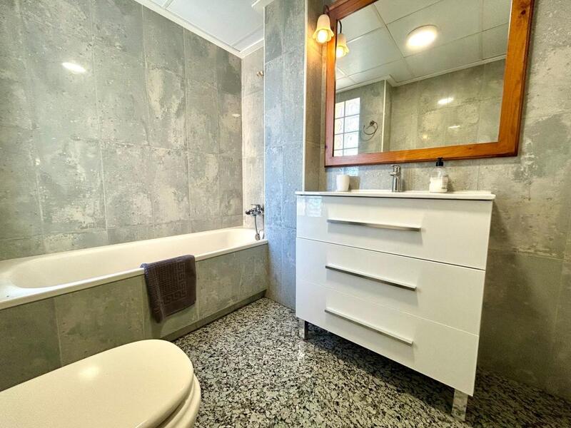 4 slaapkamer Appartement Te koop
