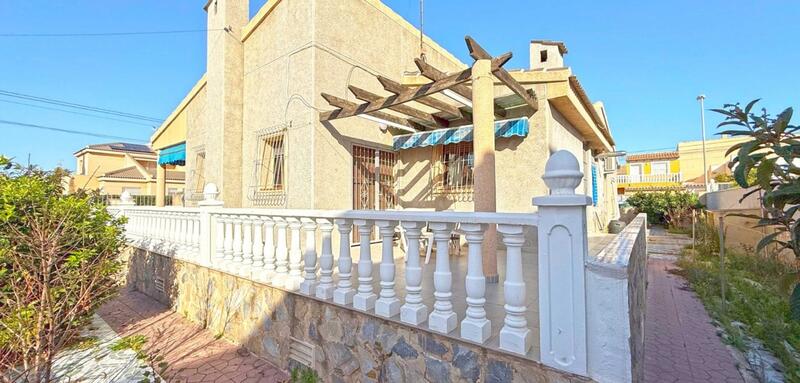 4 chambre Villa à vendre