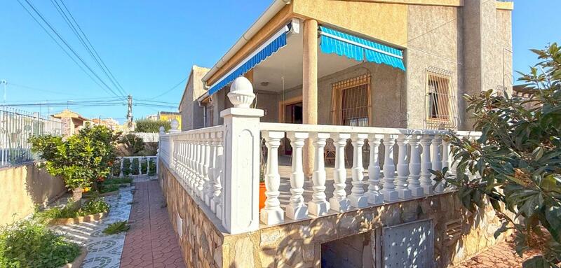 4 chambre Villa à vendre