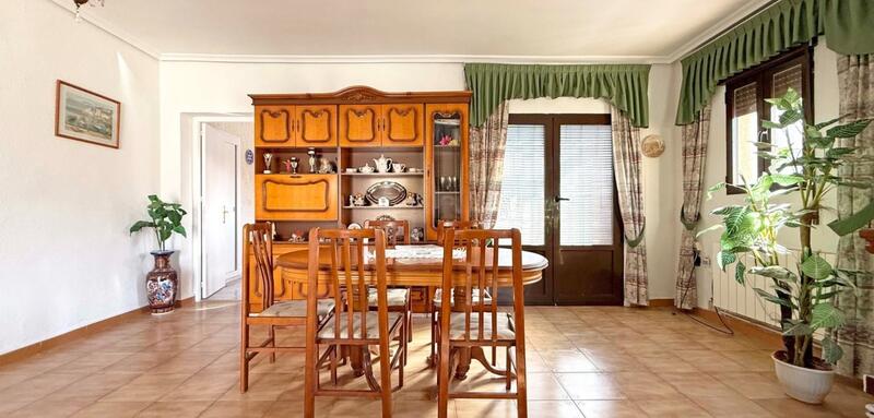 4 chambre Villa à vendre
