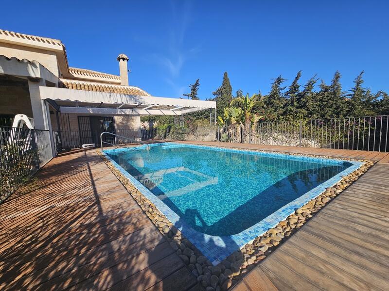 5 chambre Villa à vendre