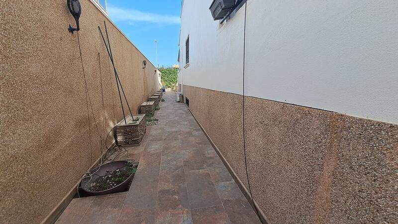 3 bedroom Villa for sale