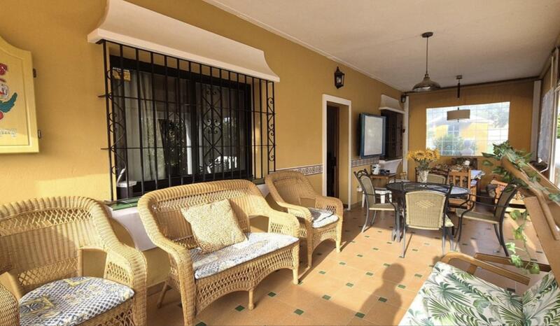 4 Cuarto Villa en venta