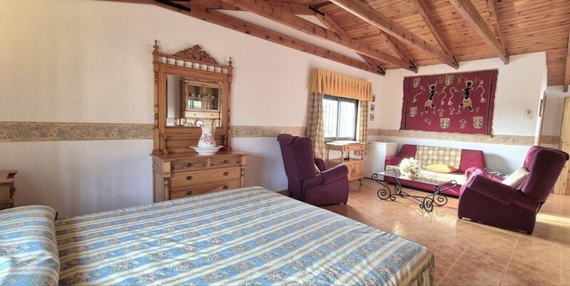 4 Cuarto Villa en venta