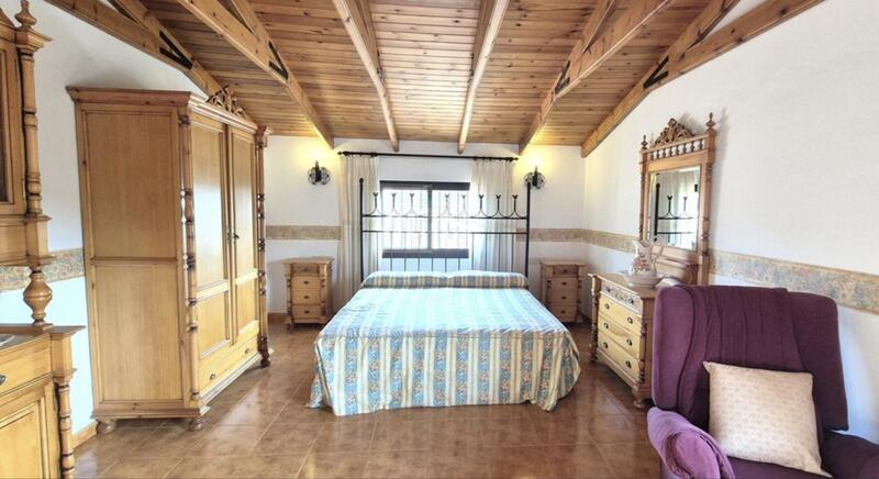 4 Cuarto Villa en venta