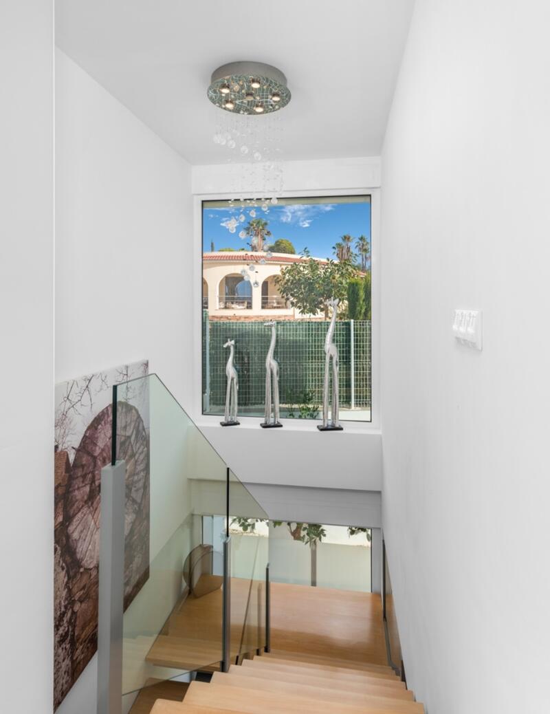 4 Schlafzimmer Villa zu verkaufen
