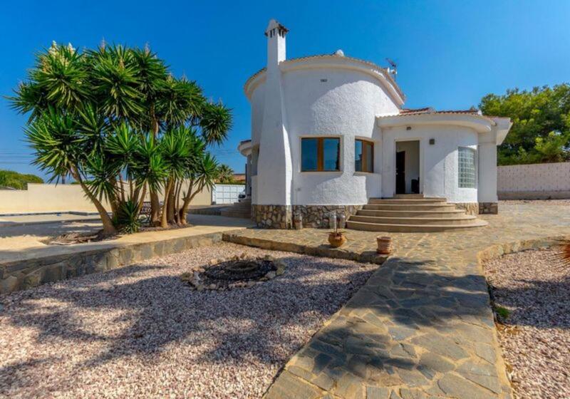 3 Cuarto Villa en venta