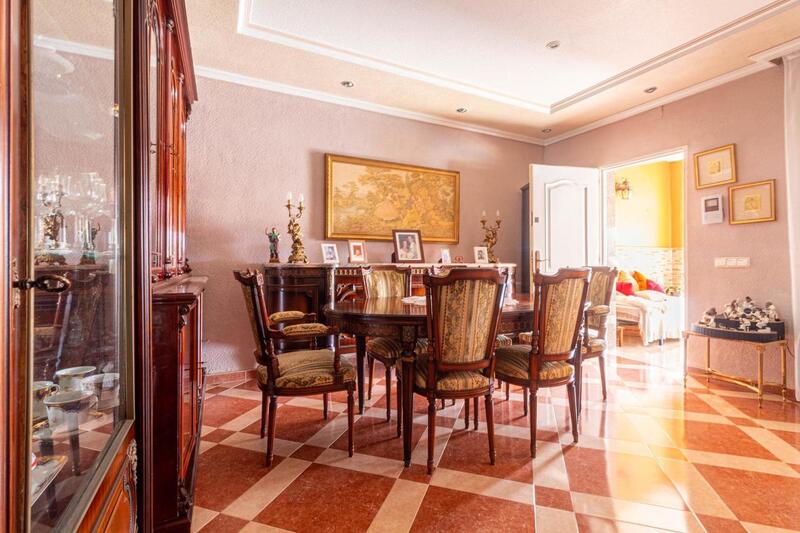 5 slaapkamer Villa Te koop