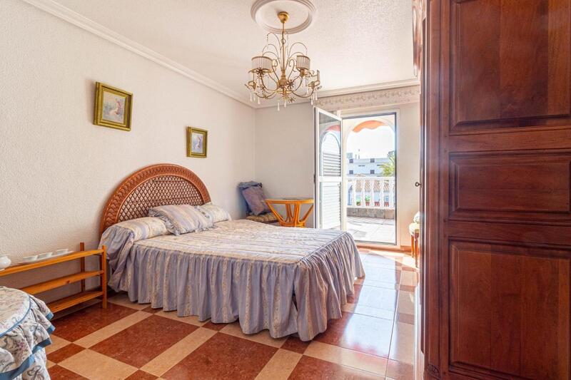 5 slaapkamer Villa Te koop