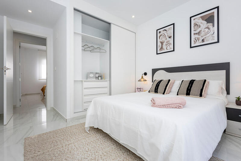 2 slaapkamer Appartement Te koop