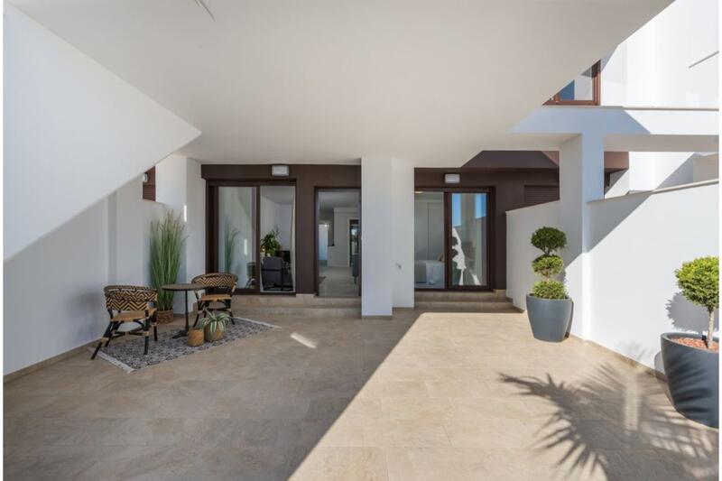 3 bedroom Townhouse for sale
