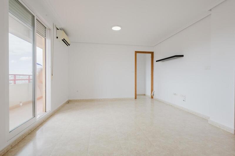 2 slaapkamer Appartement Te koop