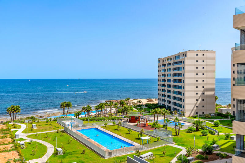 Apartment for sale in Punta Prima, Alicante