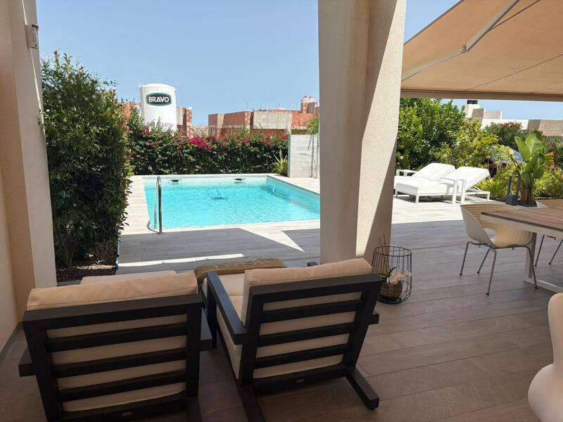 2 bedroom Villa for sale