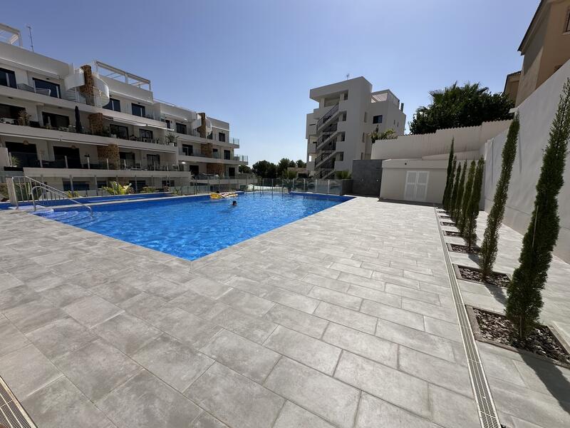 Leilighet til salgs i Villamartin, Alicante