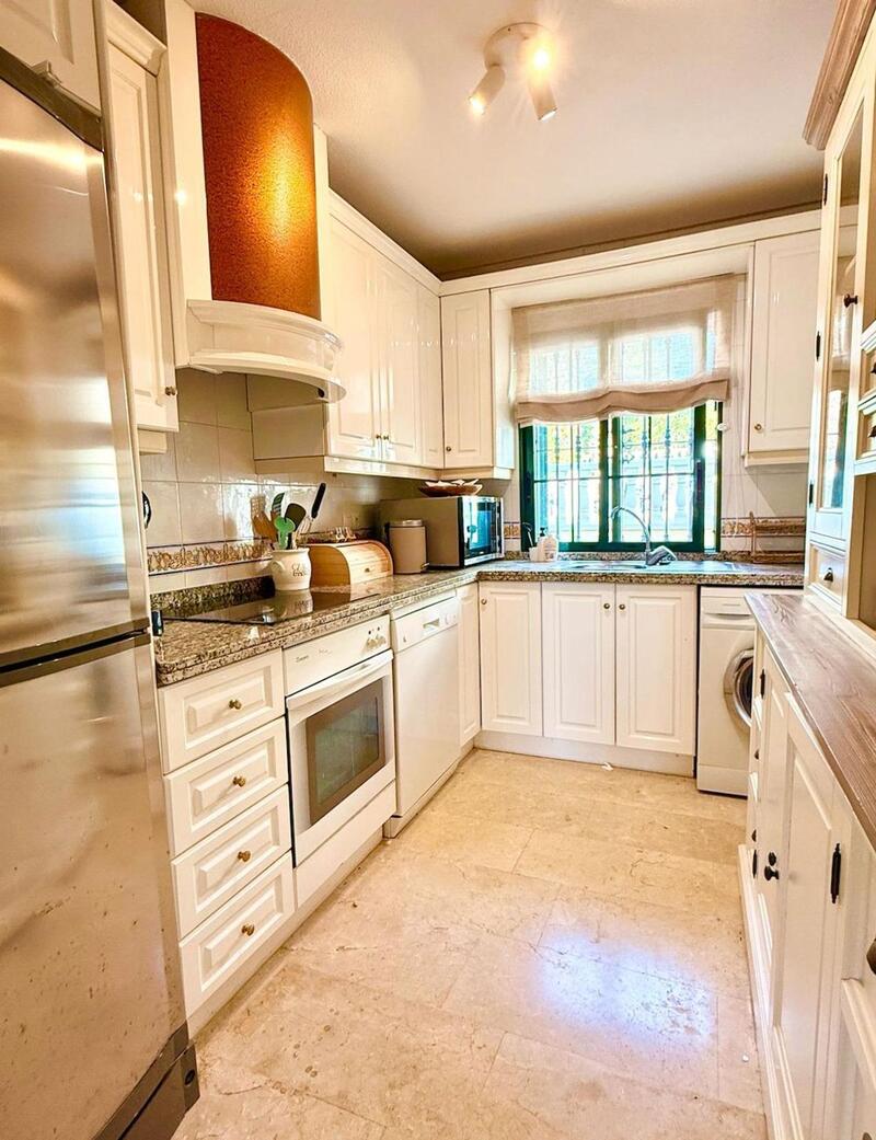 3 Cuarto Villa en venta