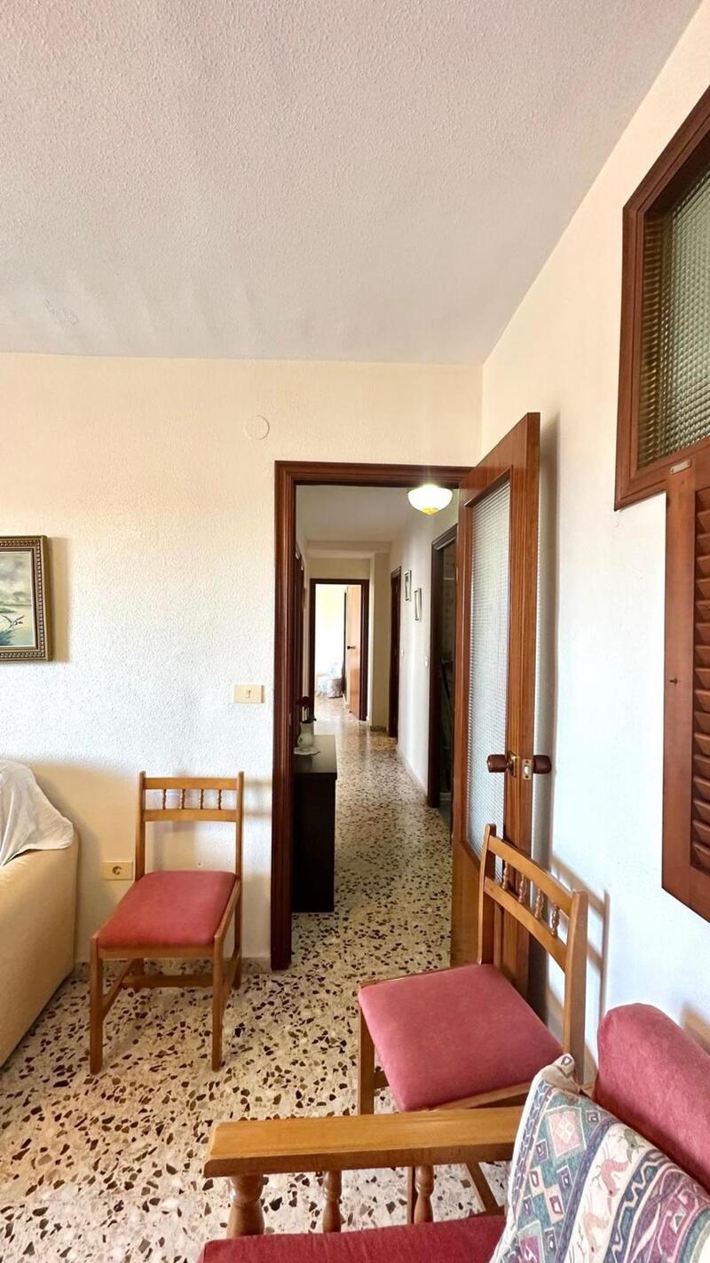 3 bedroom Apartment for sale