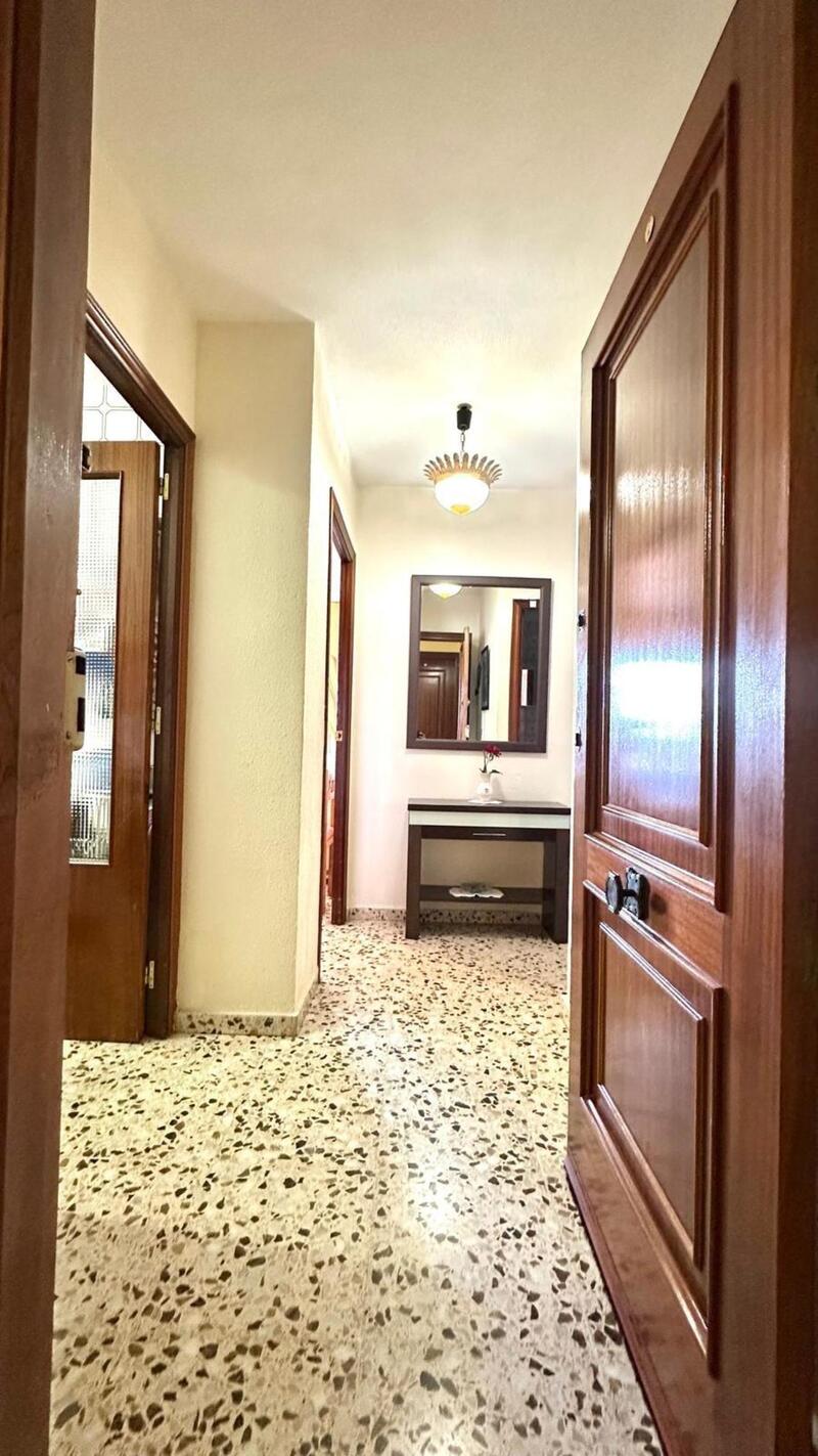 3 bedroom Apartment for sale