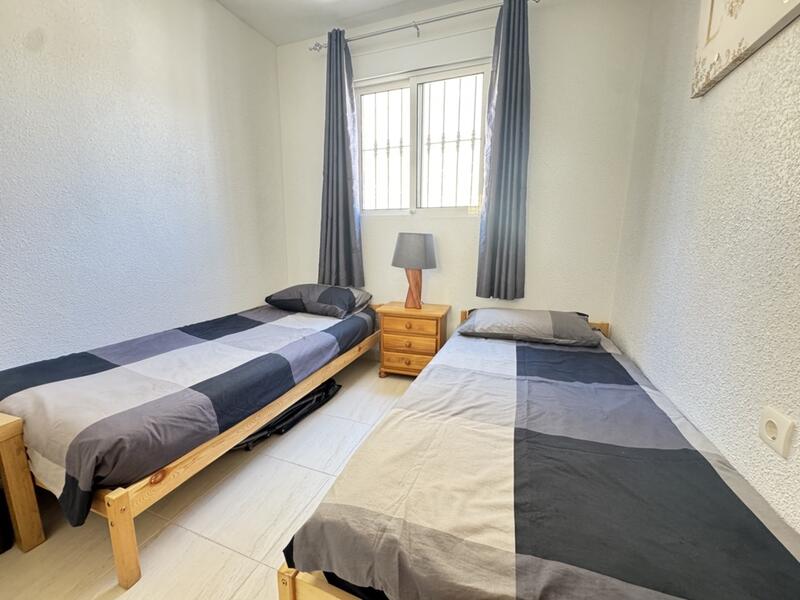 2 slaapkamer Appartement Te koop