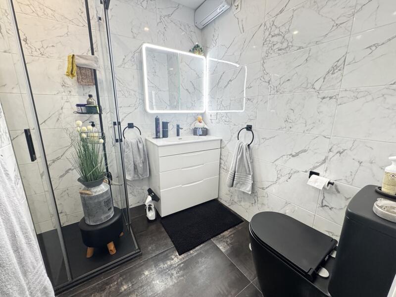 2 Cuarto Villa en venta