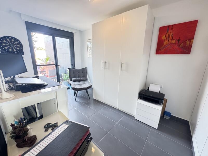 2 Cuarto Villa en venta