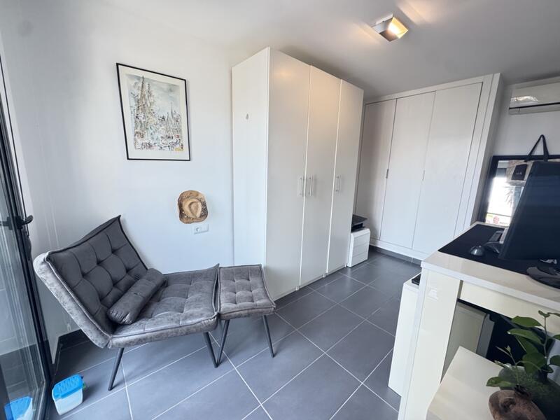 2 Cuarto Villa en venta