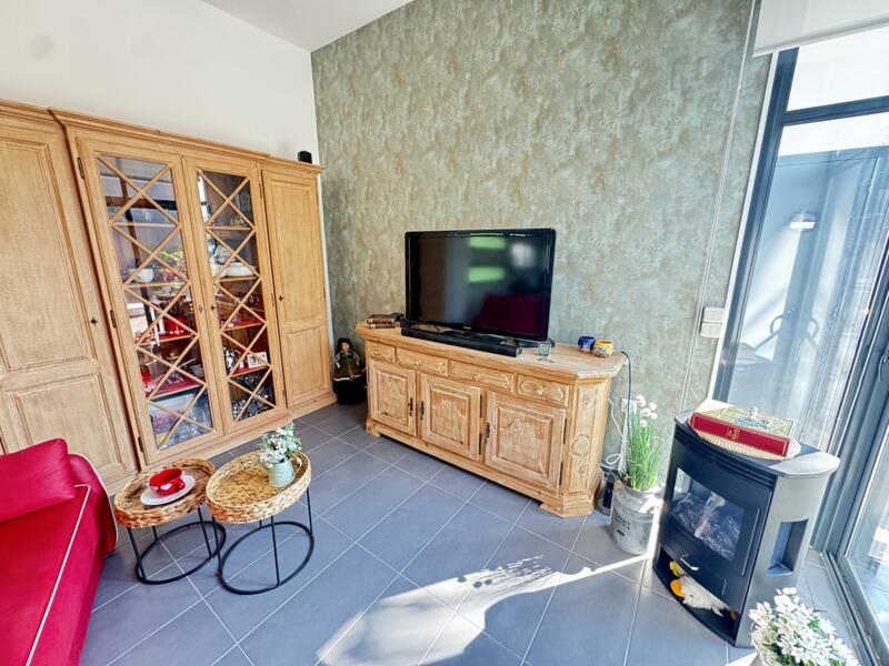 2 Cuarto Villa en venta