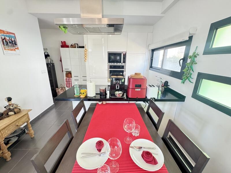 2 Cuarto Villa en venta