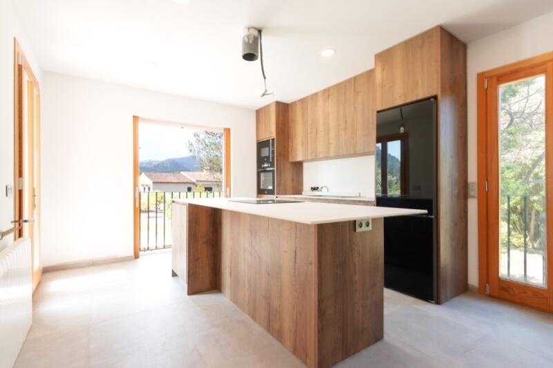 3 bedroom Country House for sale