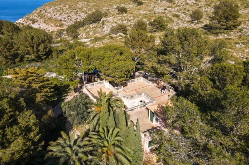 5 soverom Villa til salgs 5 soverom Villa til salgs